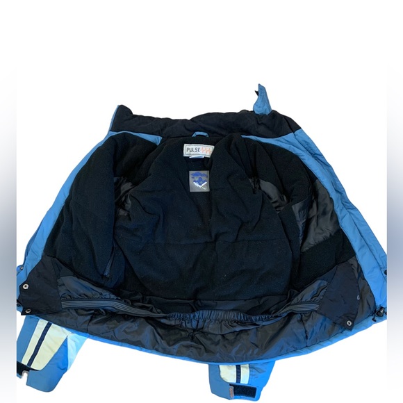 Pulse Women’s Snowboard Jacket - Picture 4 of 6